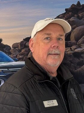Wayne  White